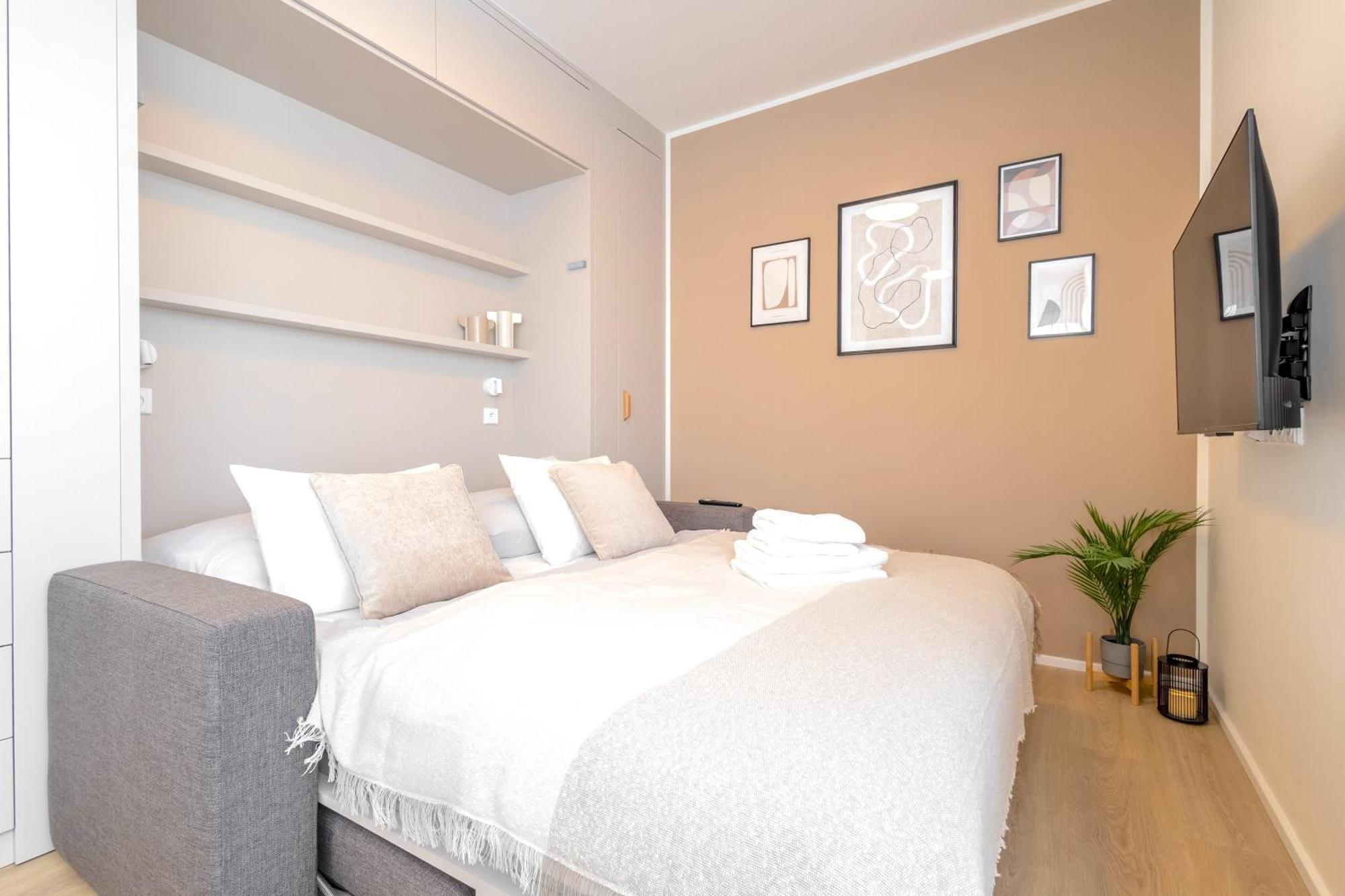 Appartement Bright 2Br - 5Th Floor, Balcony, Free Parking By Gravity Prague Extérieur photo