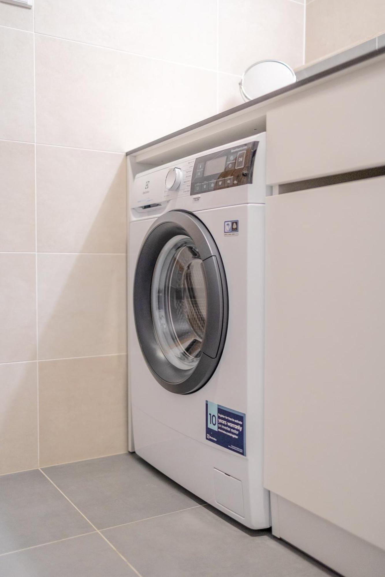 Appartement Bright 2Br - 5Th Floor, Balcony, Free Parking By Gravity Prague Extérieur photo