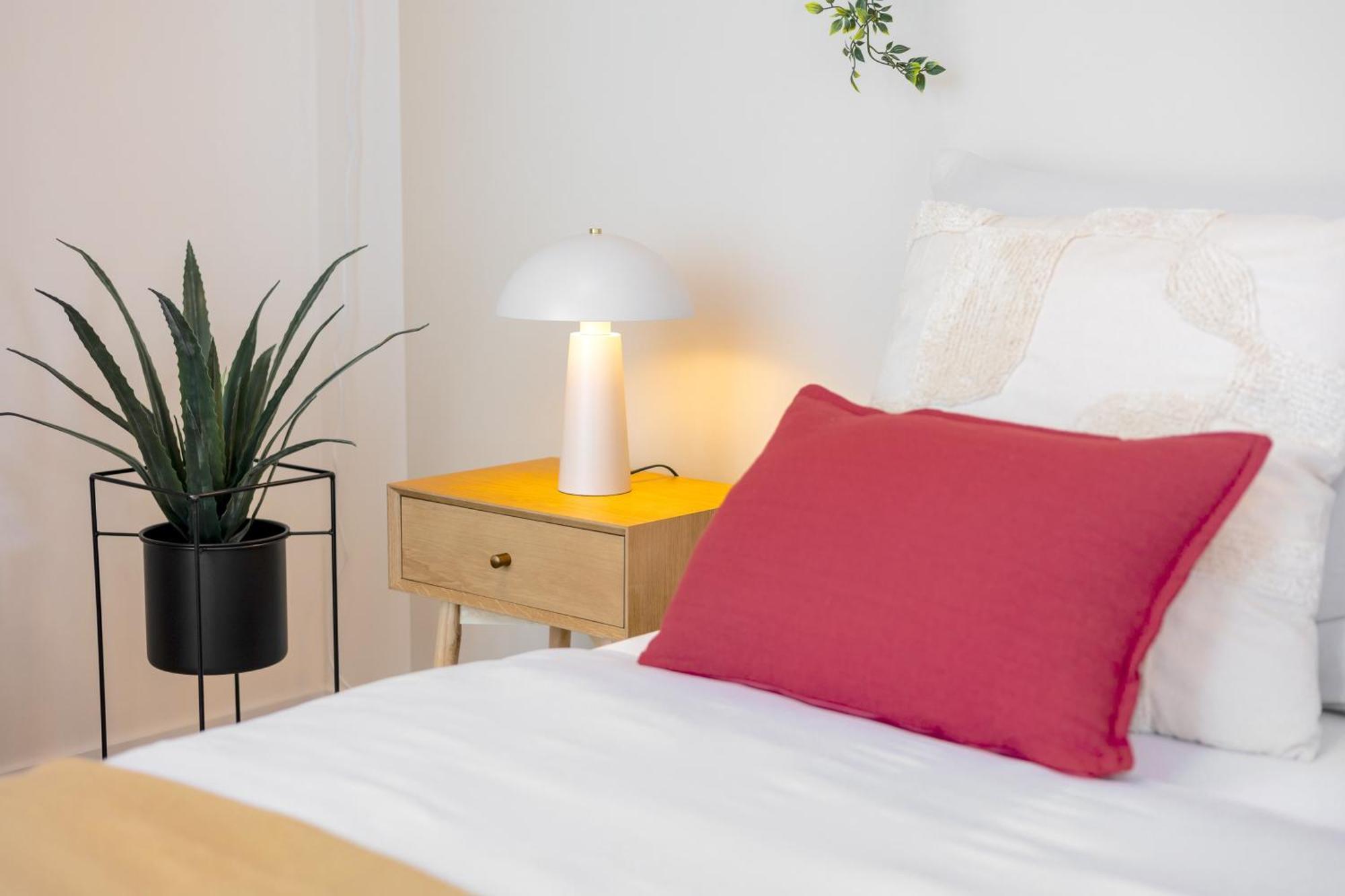 Appartement Bright 2Br - 5Th Floor, Balcony, Free Parking By Gravity Prague Extérieur photo
